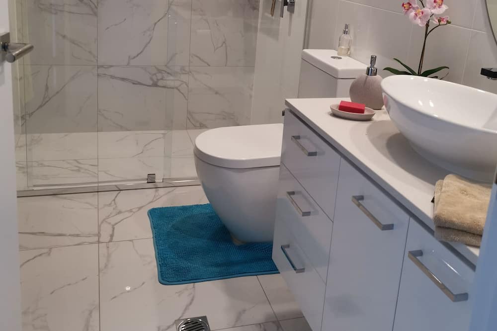 Photo of Bathroom in Biggera Waters