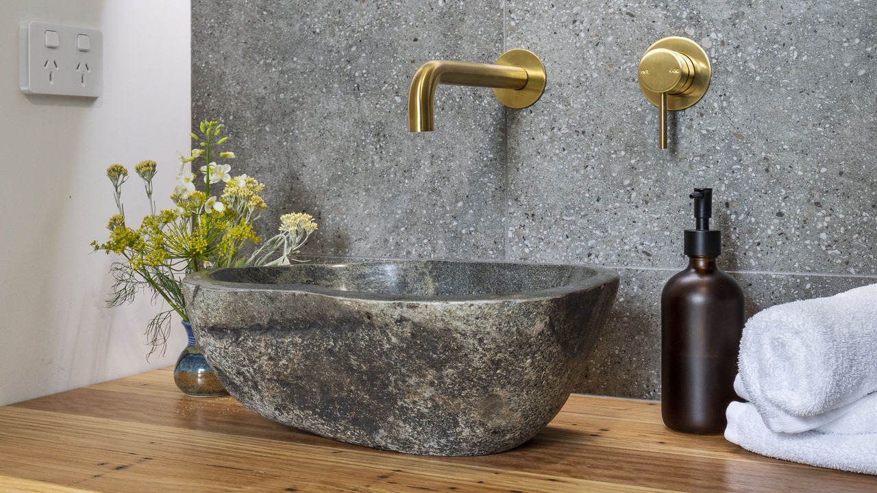 Photo of Bathroom in Lunawanna