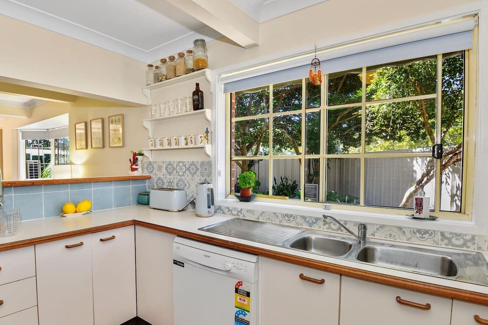 Photo of Kitchen in Bateau Bay
