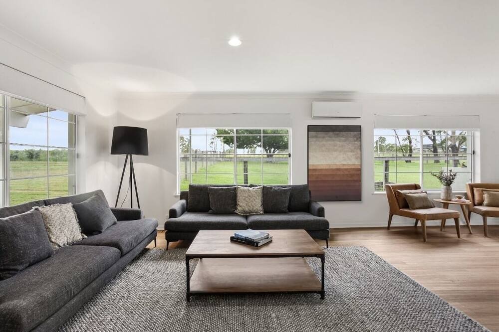 Photo of Livingroom in Yatte Yattah
