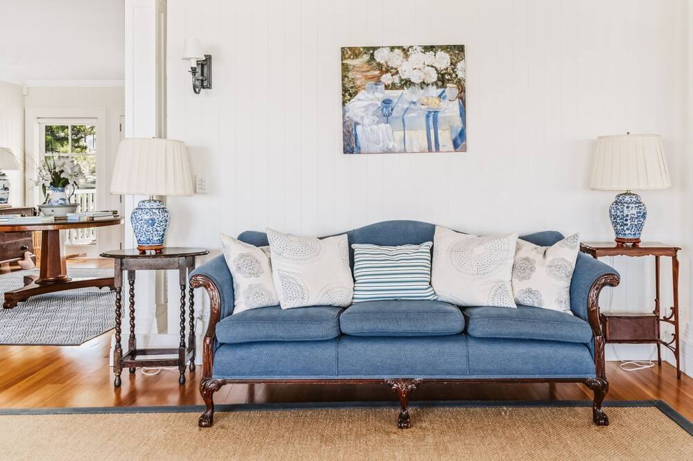Photo of Livingroom in Narrawallee