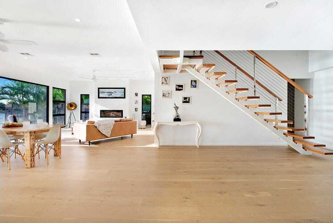 Photo of Livingroom in Burleigh Waters
