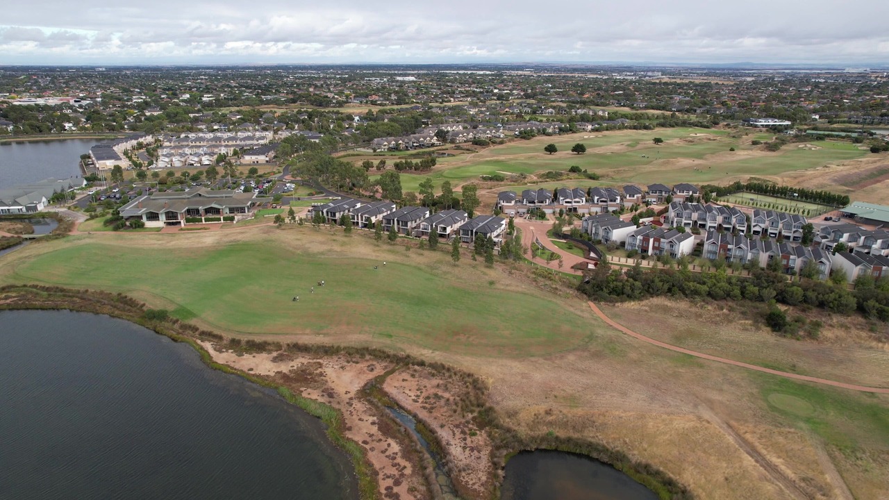 Photo of Outdoor in Sanctuary Lakes