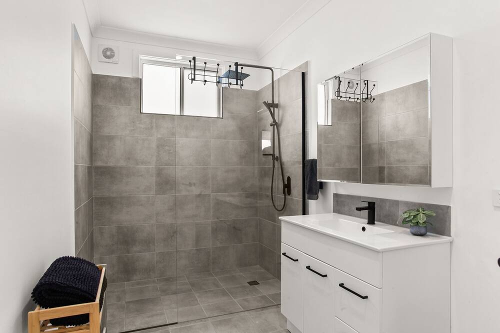 Photo of Bathroom in Lake Conjola