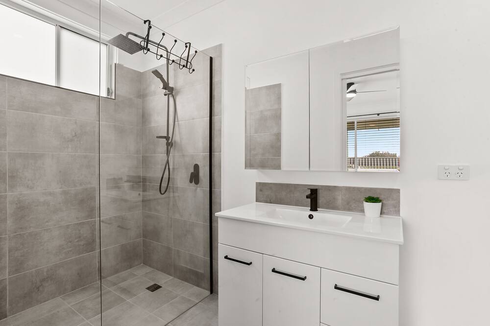 Photo of Bathroom in Lake Conjola