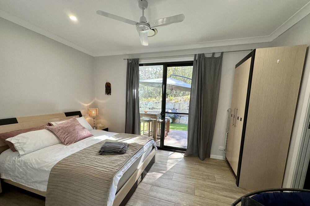 Photo of Bedroom in Anstead