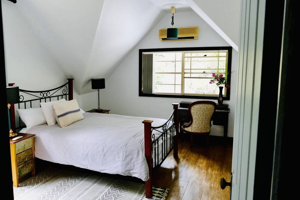 Photo of Bedroom in Martinsville
