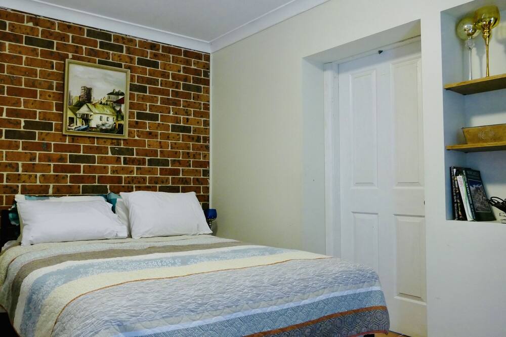 Photo of Bedroom in Martinsville
