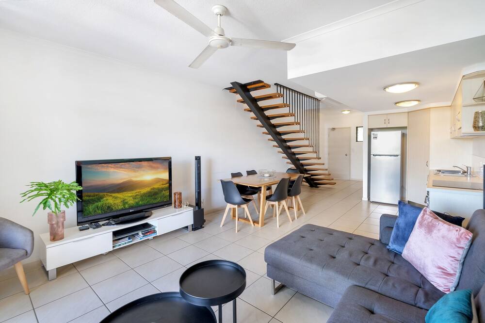 Photo of Livingroom in Parramatta Park