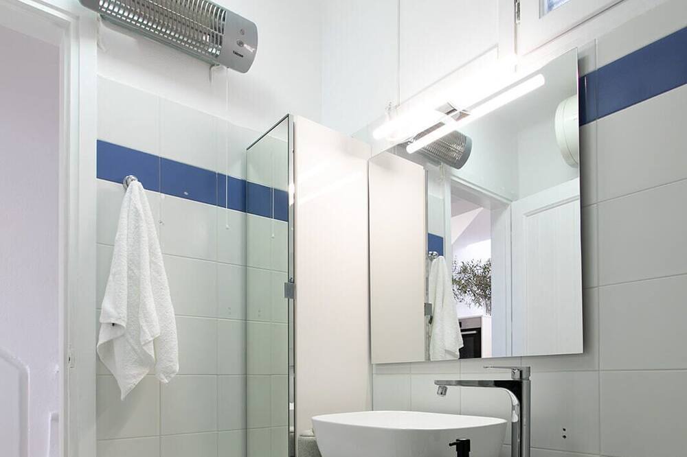 Photo of Bathroom in Stelida