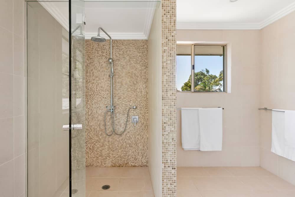 Photo of Bathroom in Tintenbar