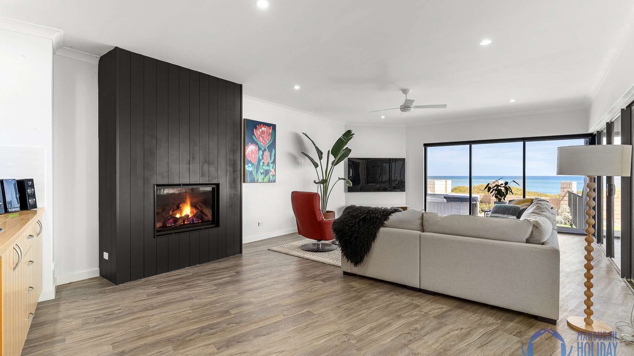 Photo of Livingroom in Dawesville