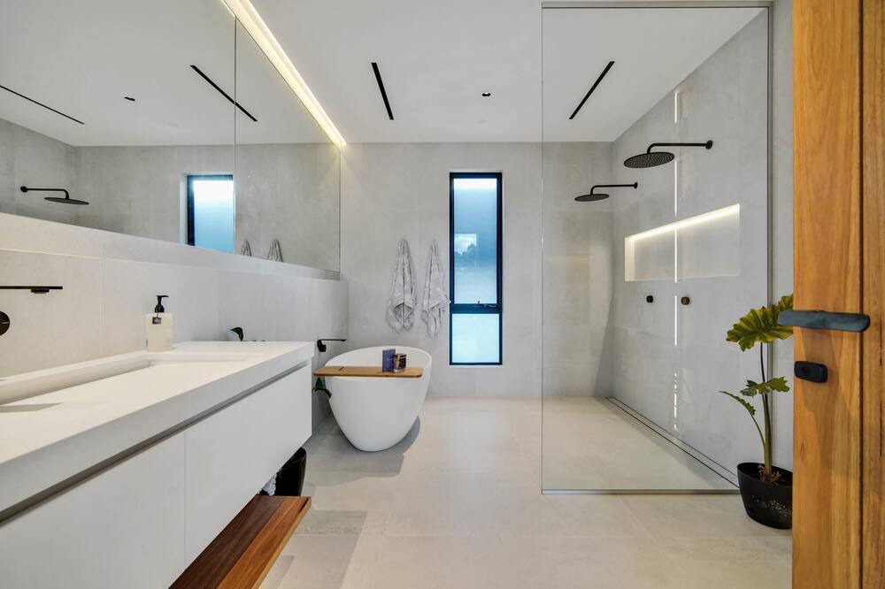 Photo of Bathroom in Kings Meadows