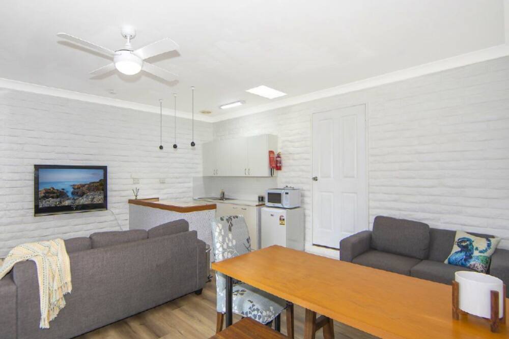 Photo of Livingroom in Bundook