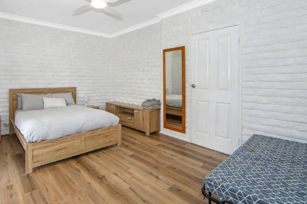 Photo of Bedroom in Bundook
