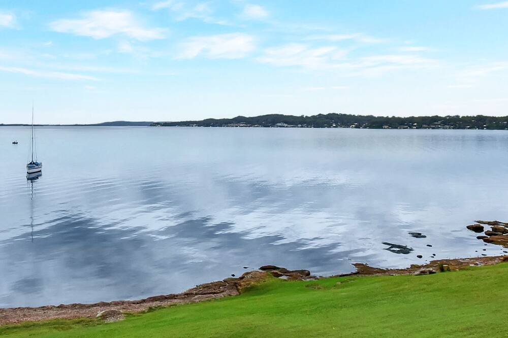 Photo of Outdoor in Bolton Point