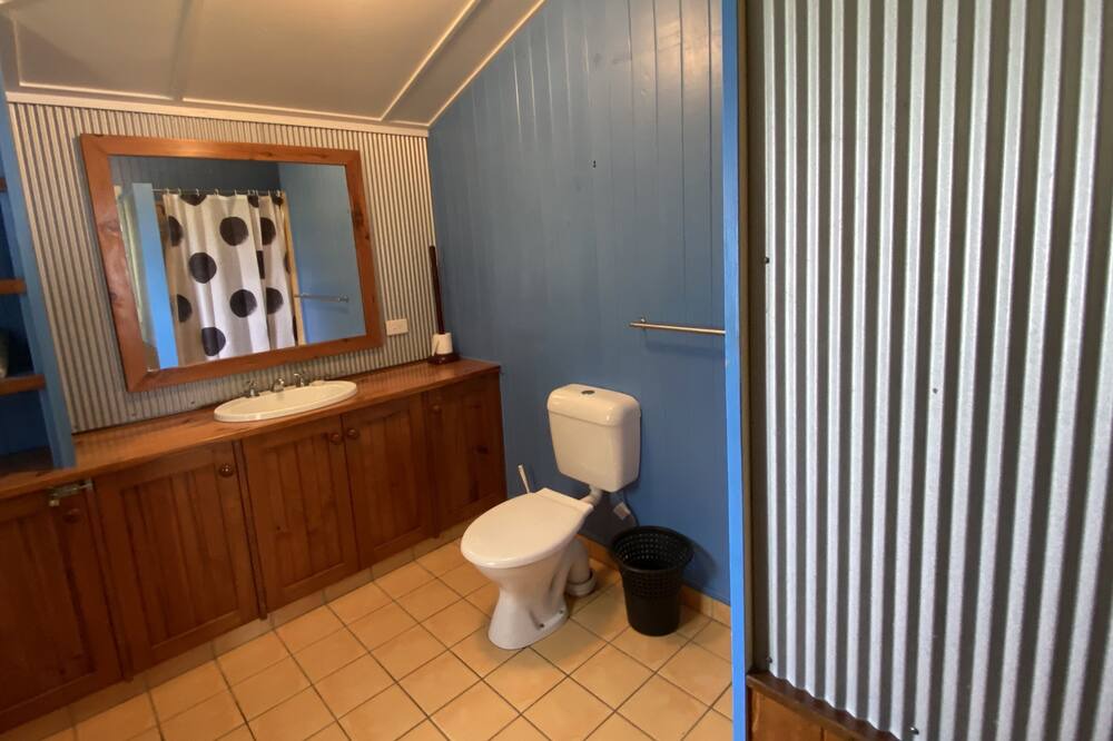 Photo of Bathroom in Tin Can Bay