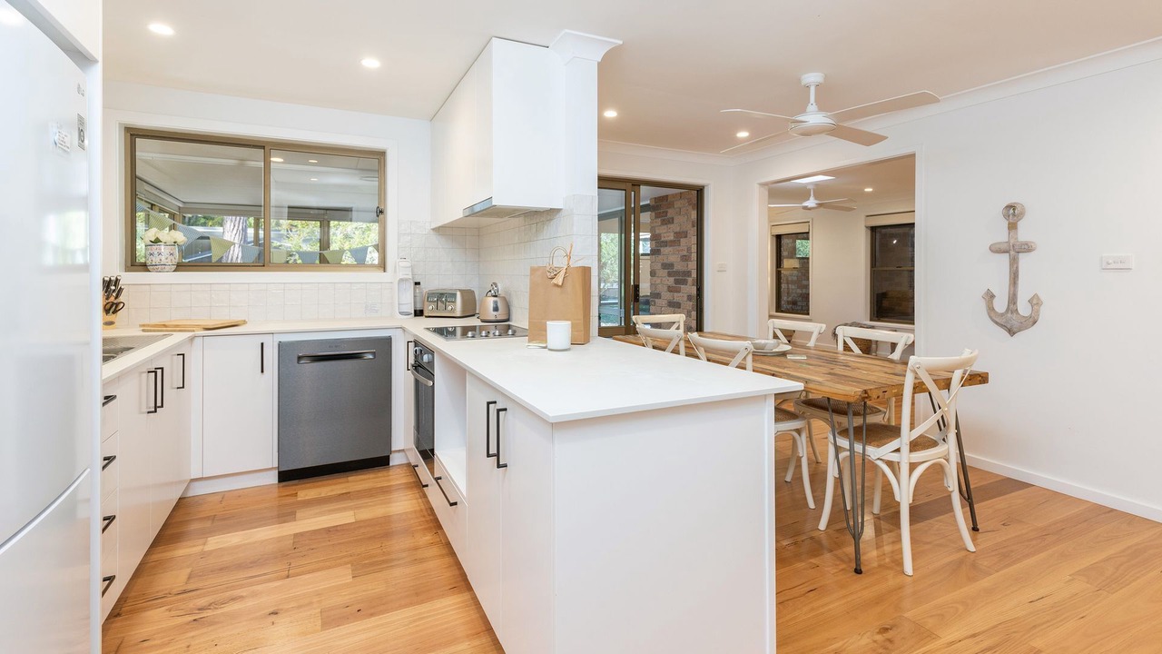 Photo of Kitchen in Elizabeth Beach