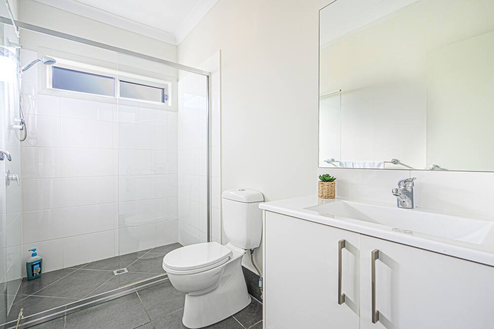 Photo of Bathroom in Colebee