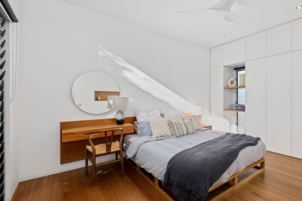 Photo of Bedroom in Emerald Beach