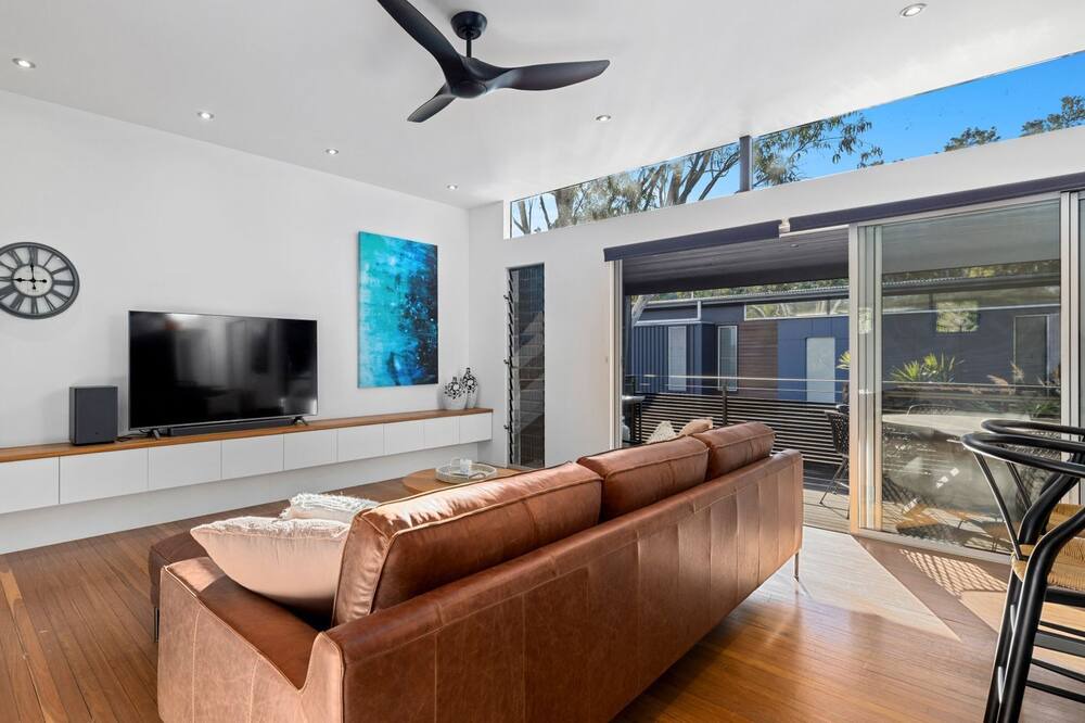 Photo of Livingroom in Emerald Beach