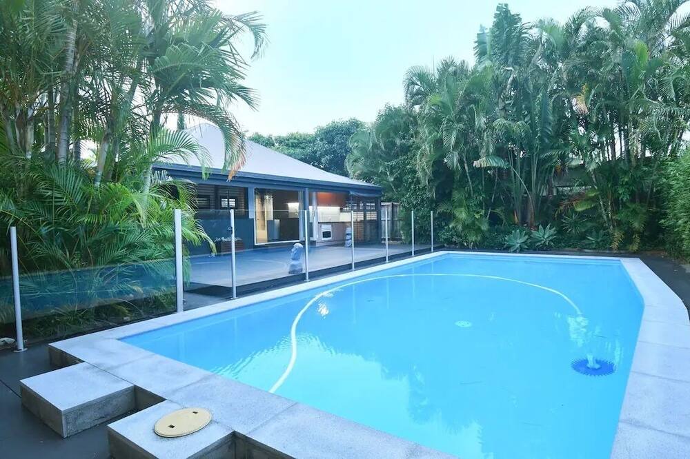 Photo of Outdoor in Burleigh Waters
