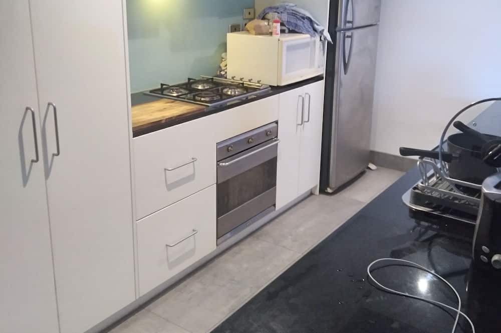 Photo of Kitchen in St Kilda West