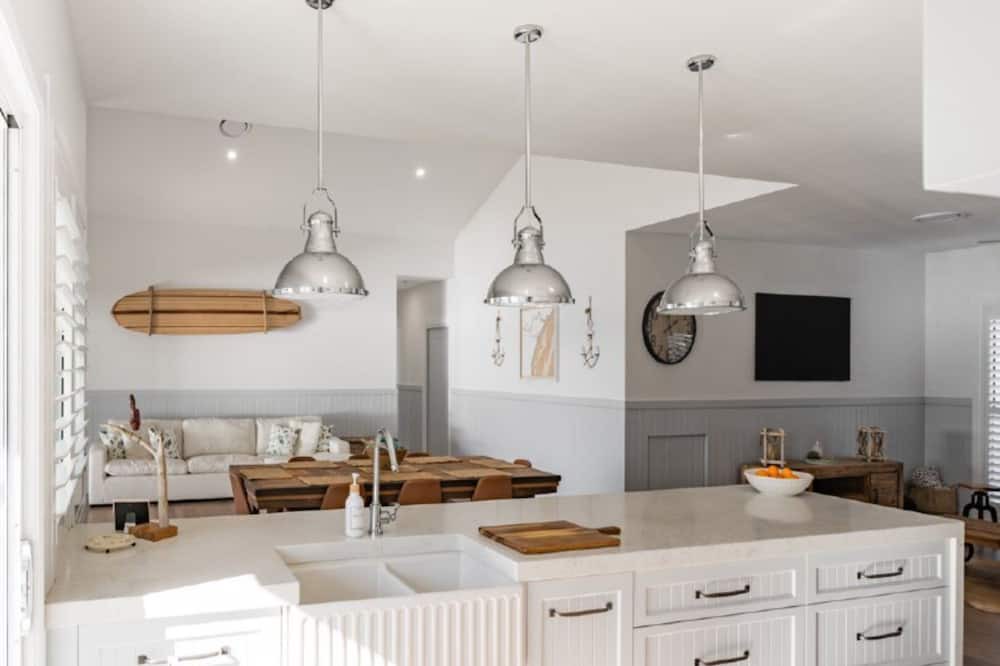 Photo of Kitchen in Oxley Island