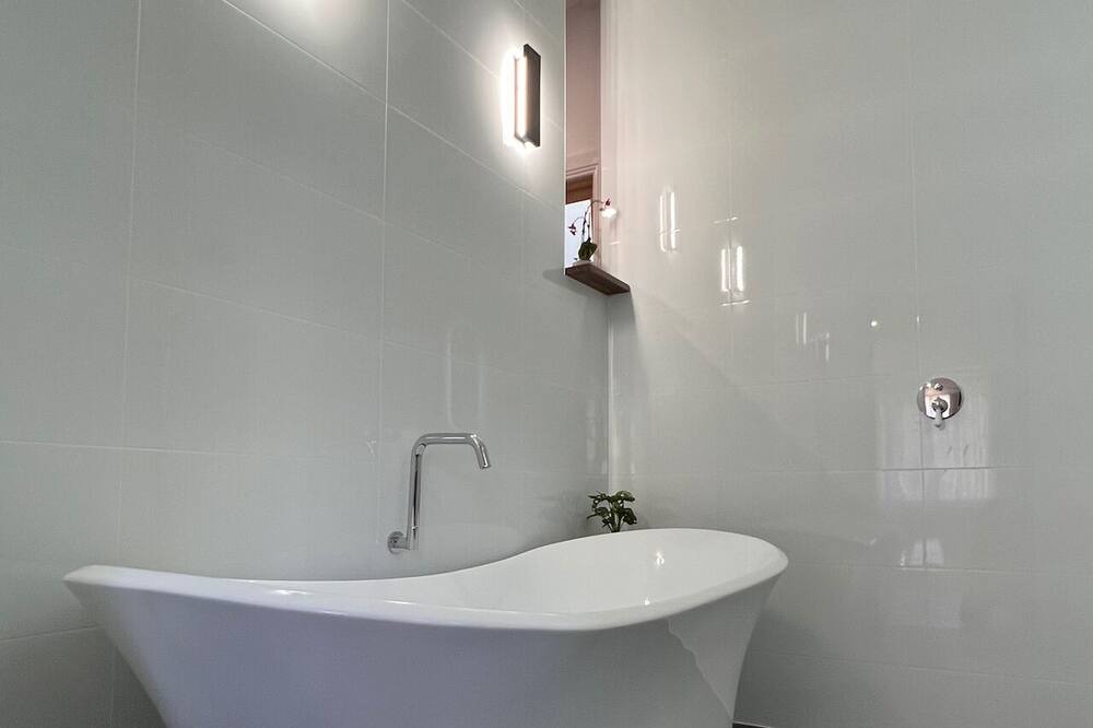 Photo of Bathroom in Sevenhill