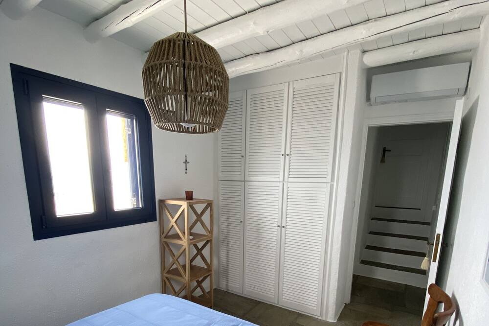 Photo of Bedroom in Batsi