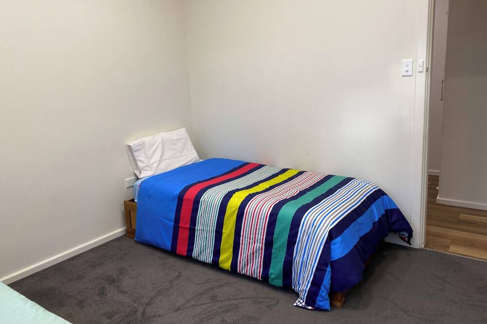 Photo of Bedroom in Turvey Park
