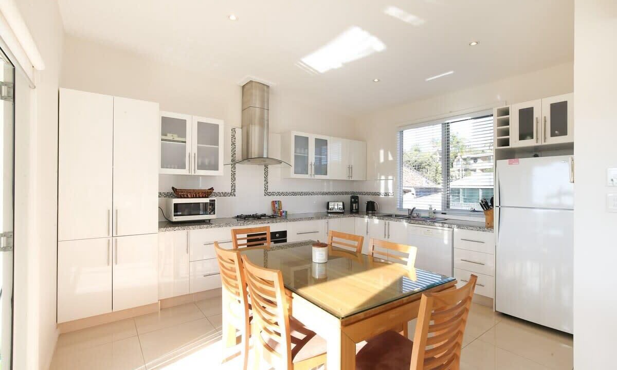 Photo of Kitchen in Surf Beach