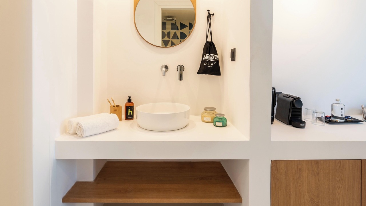 Photo of Bathroom in Parikia