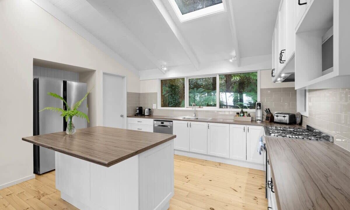 Photo of Kitchen in Menzies Creek