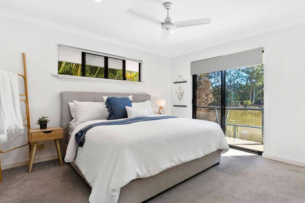 Photo of Bedroom in Dundowran Beach