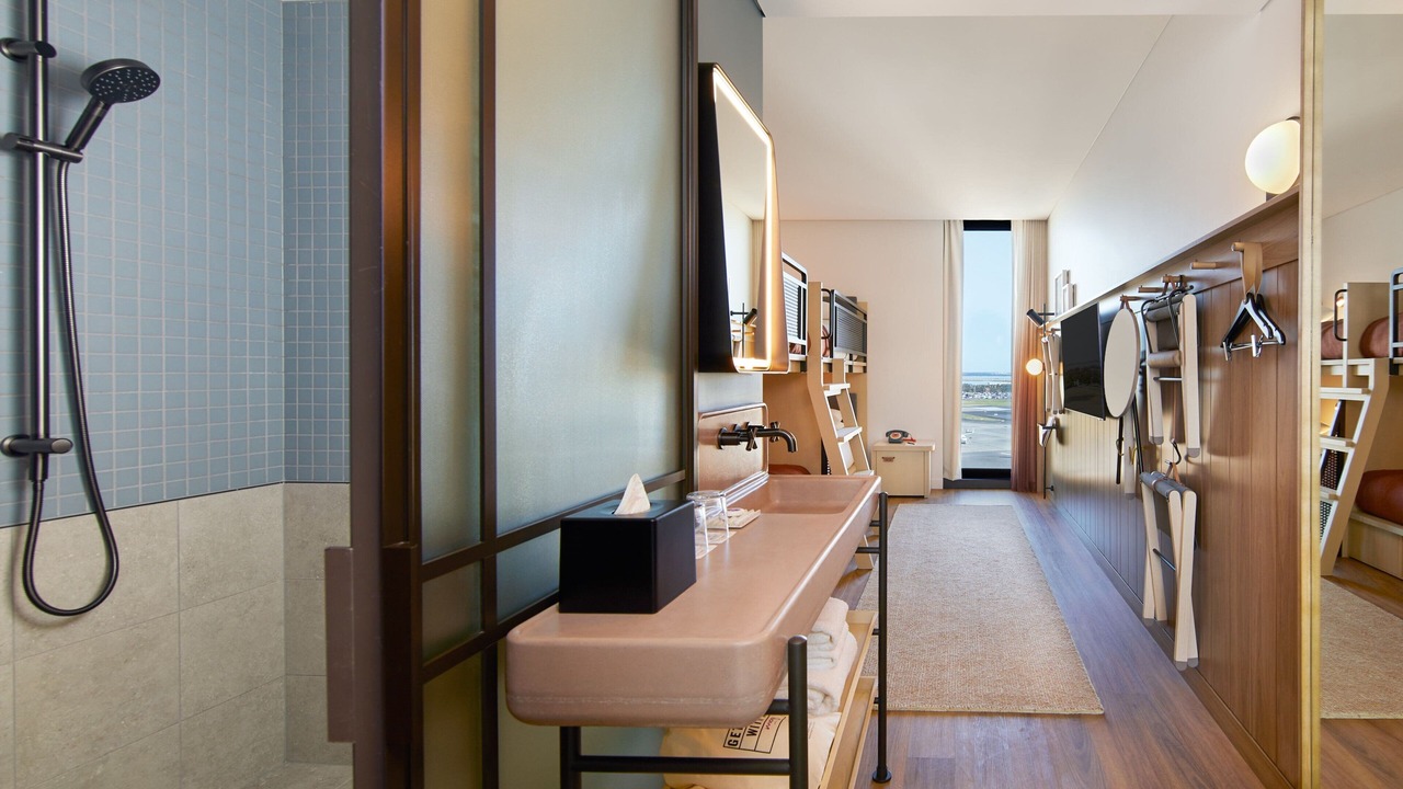 Photo of Bathroom in Mascot