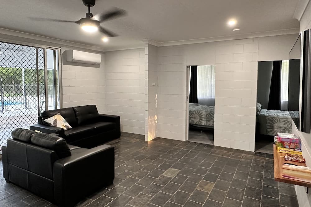 Photo of Livingroom in Virginia