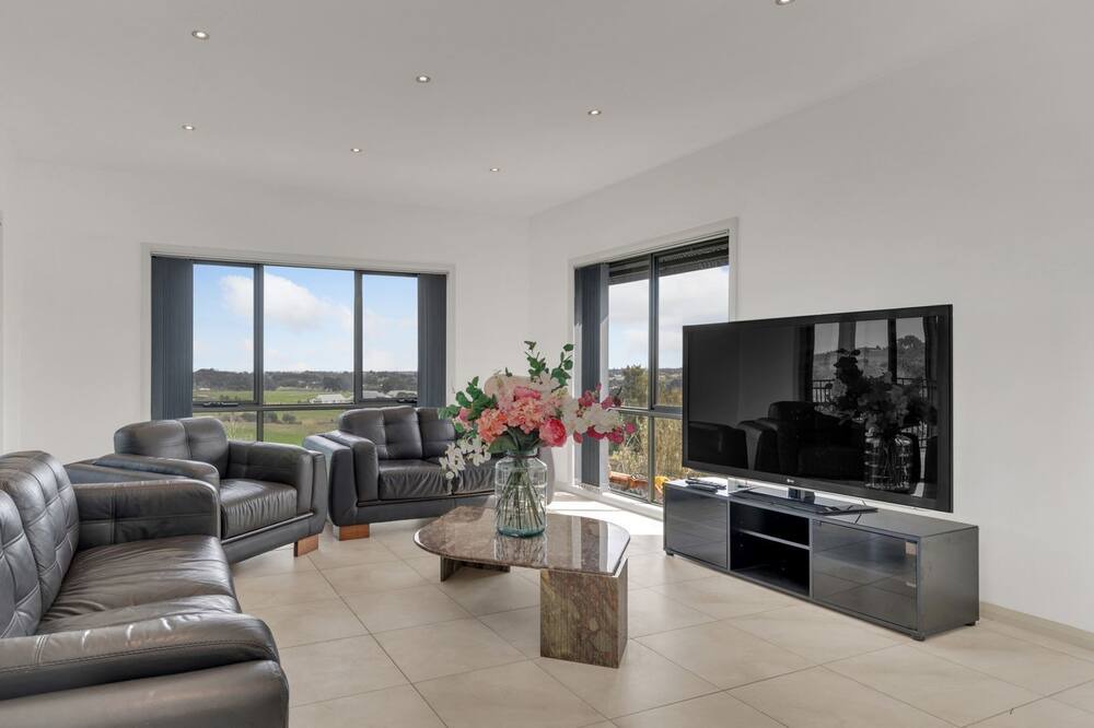 Photo of Livingroom in Narre Warren North