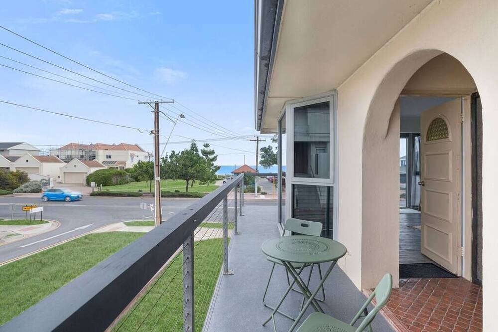 Photo of Others in Henley Beach South