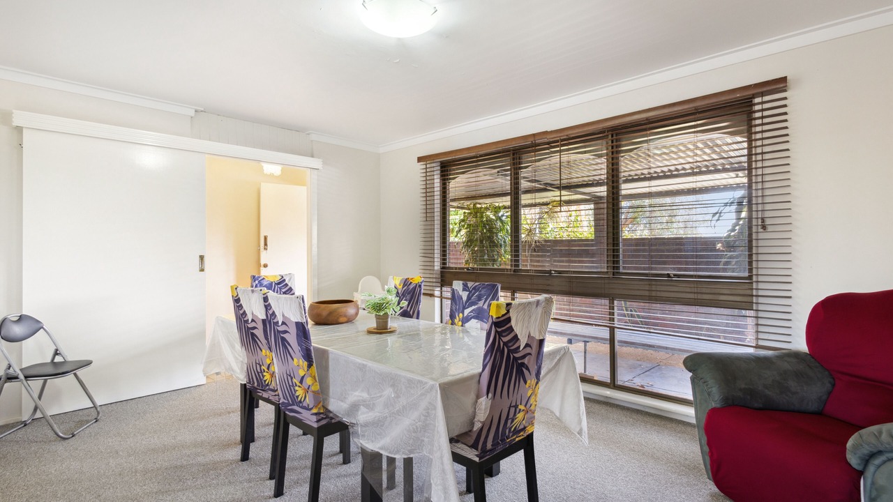 Photo of Livingroom in Girrawheen