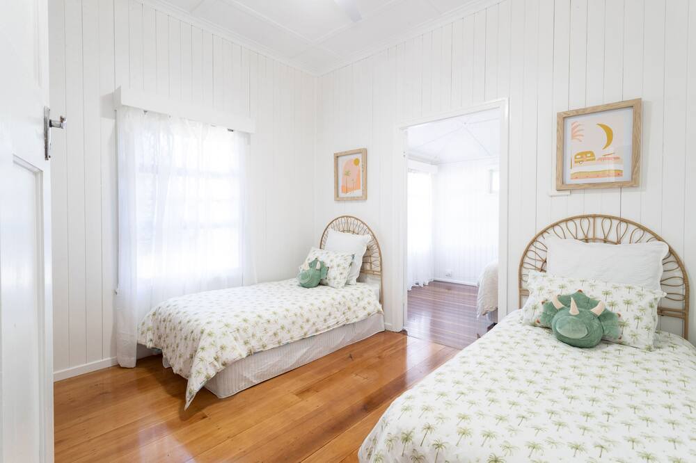 Photo of Bedroom in West Mackay