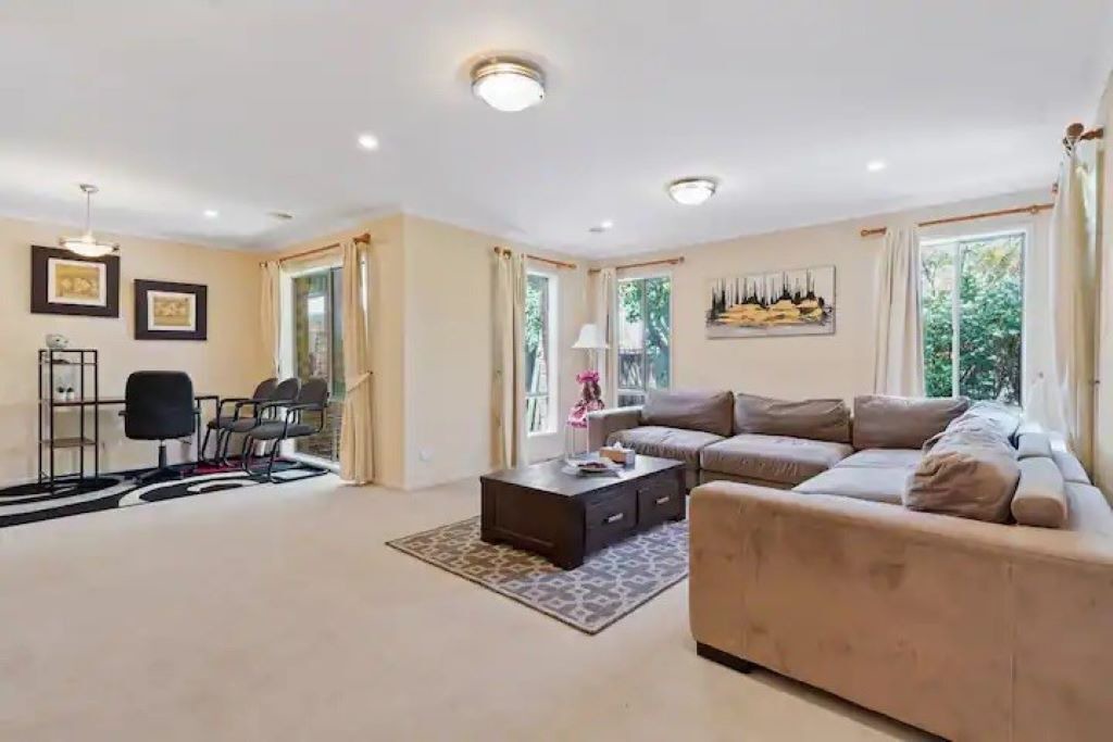 Photo of Livingroom in Tarneit