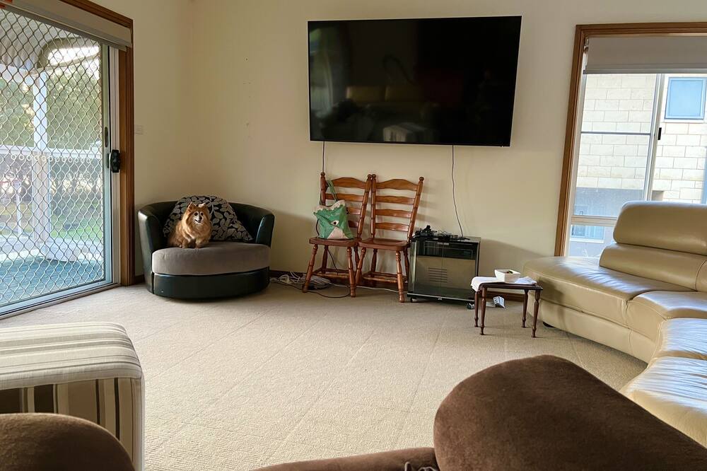 Photo of Livingroom in Primbee
