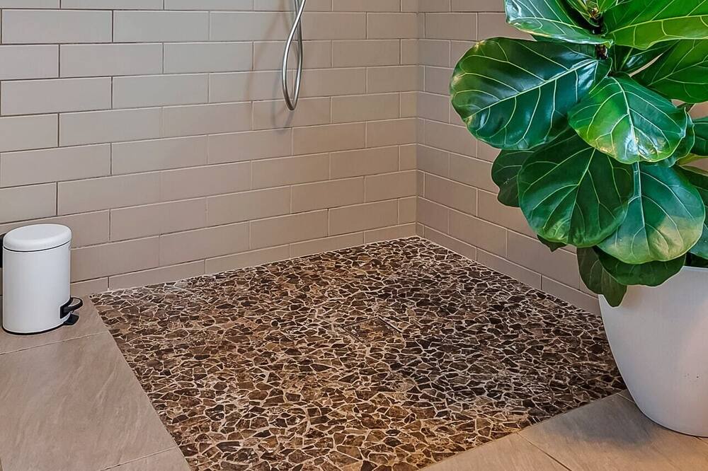 Photo of Bathroom in Connellys Marsh