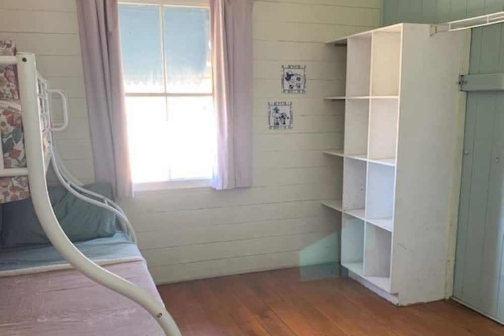 Photo of Bedroom in Allenview