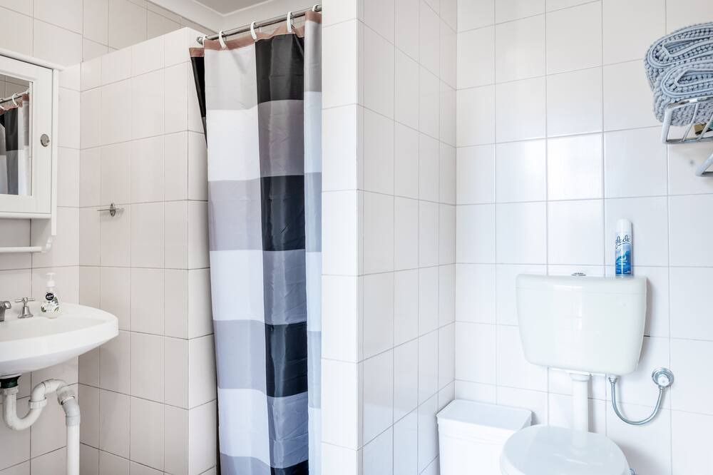 Photo of Bathroom in Ledge Point