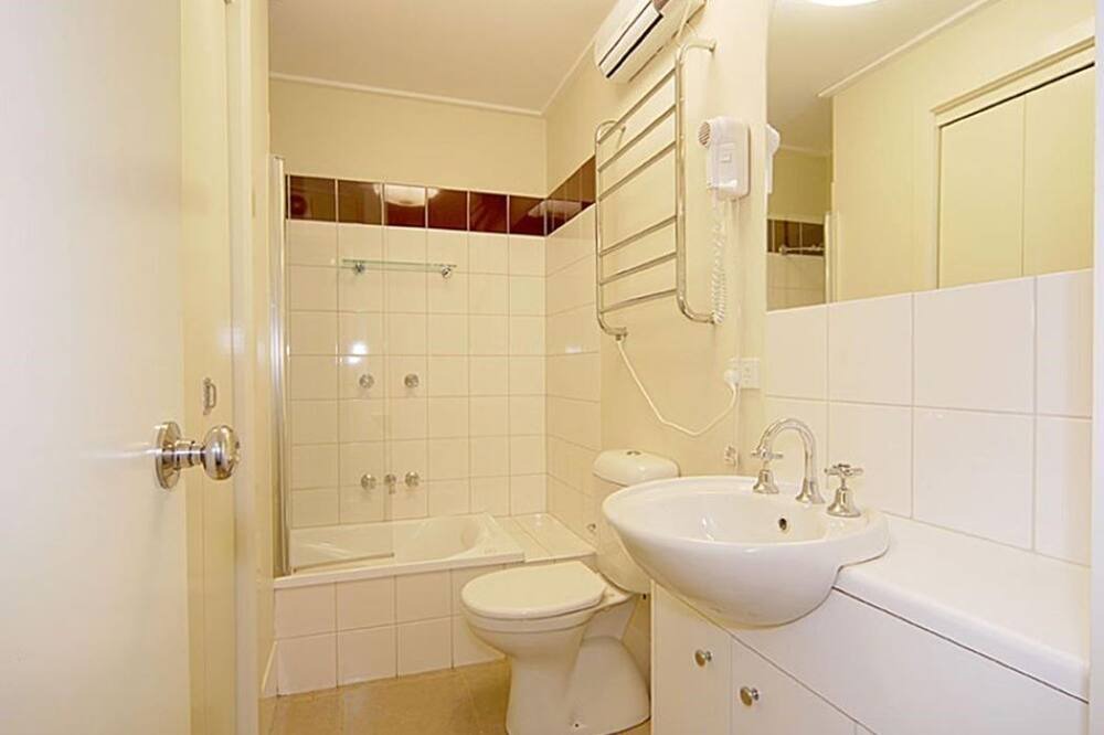 Photo of Bathroom in Hotham Heights