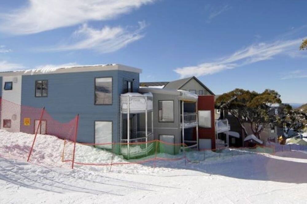 Photo of Outdoor in Hotham Heights