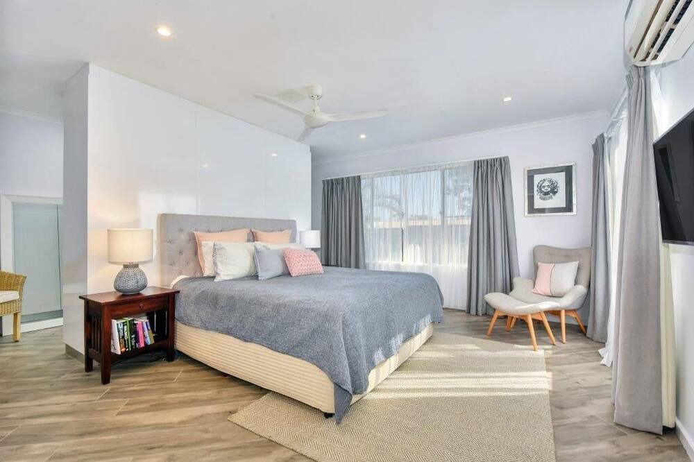 Photo of Bedroom in Parap