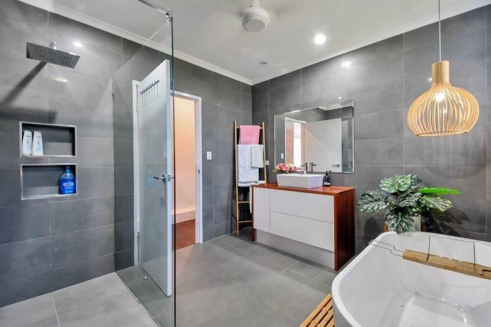 Photo of Bathroom in Parap
